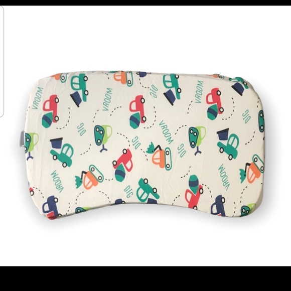 Baby head shaping pillow. - Picture 3 of 8